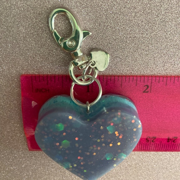 Keychain - Picture 4 of 7